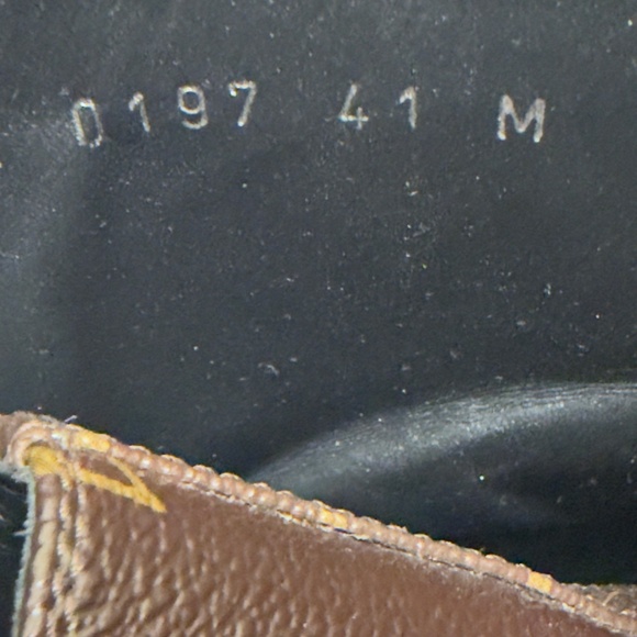 LOUIS VUITTON Woman Calfskin Monogram Wonderland Flat Ranger Boots Black. - Picture 15 of 16